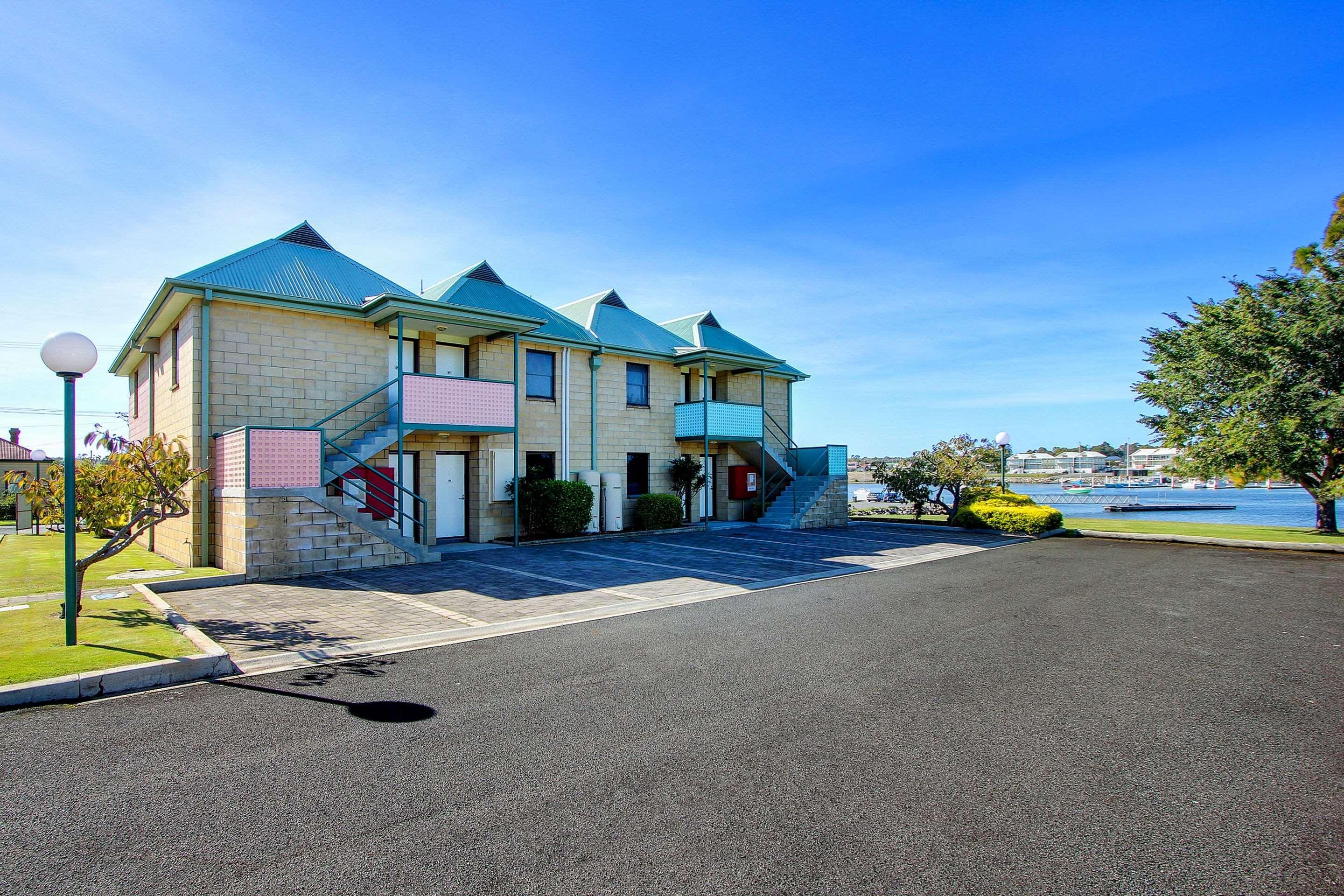Comfort Inn The Pier George Town Exterior photo