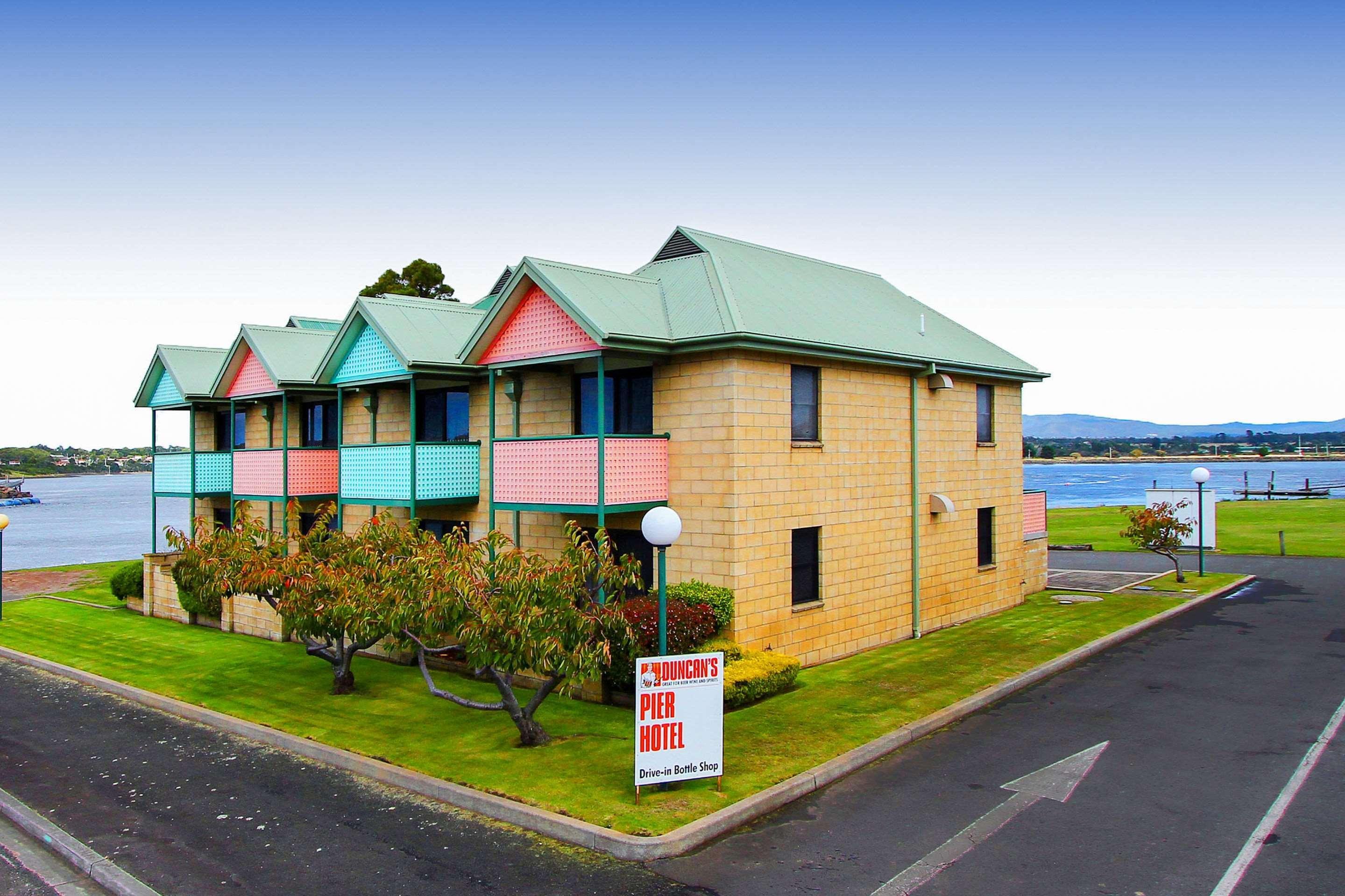 Comfort Inn The Pier George Town Exterior photo