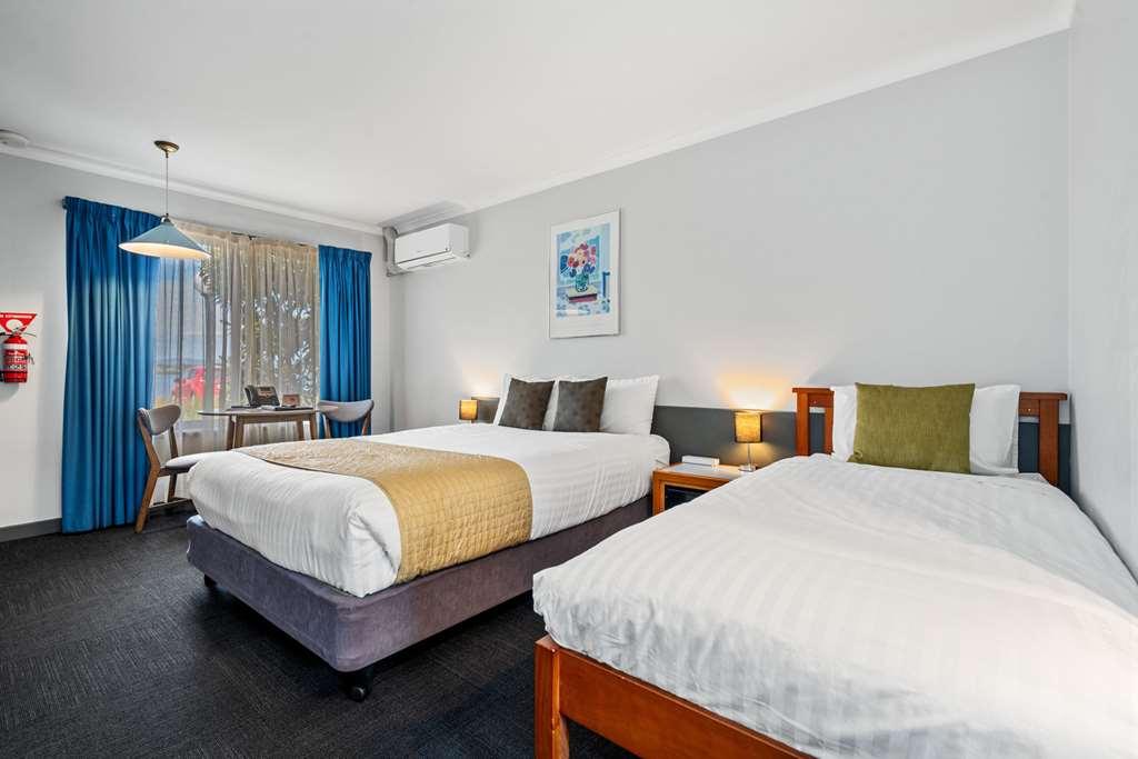 Comfort Inn The Pier George Town Room photo