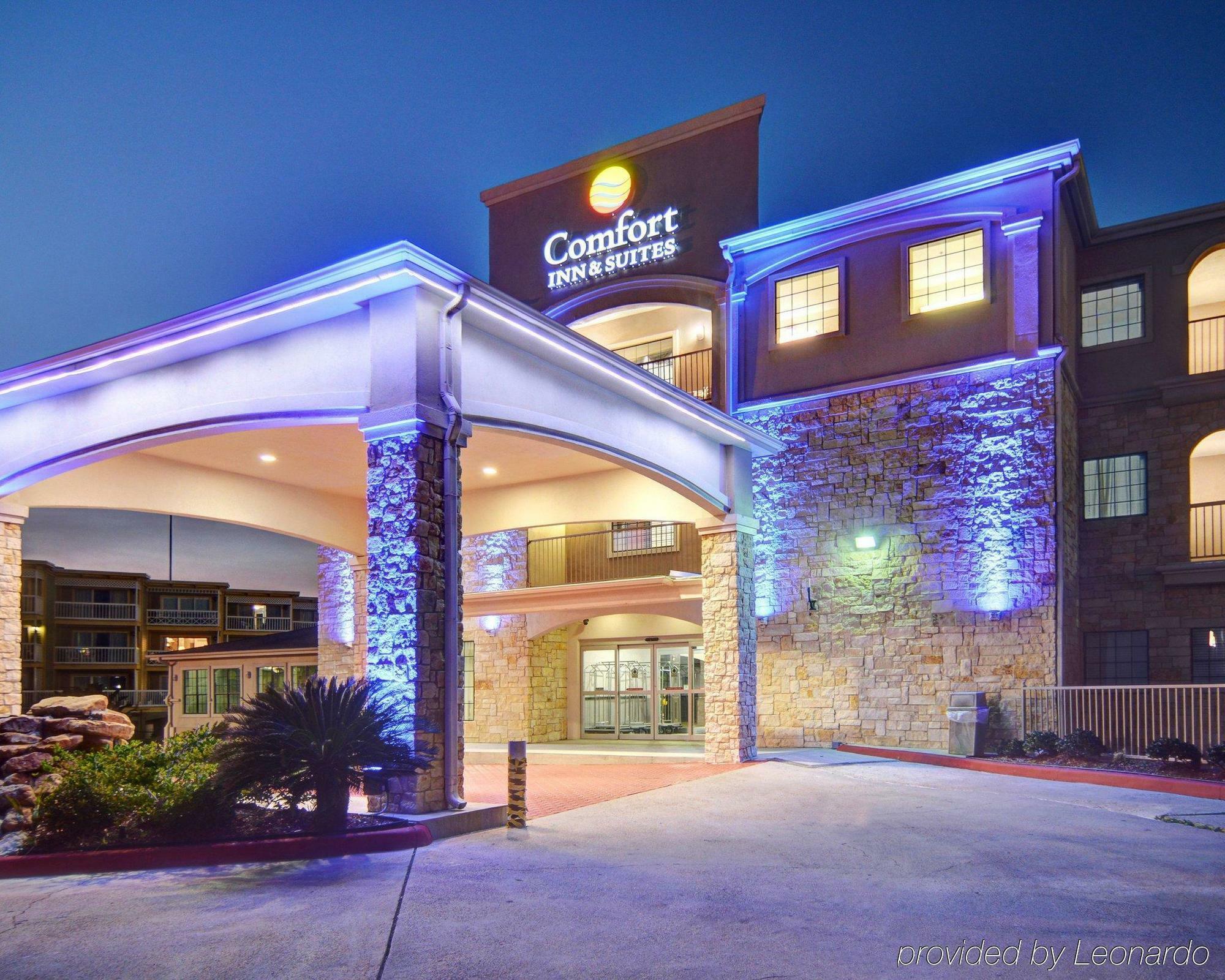 Comfort Inn The Pier George Town Exterior photo